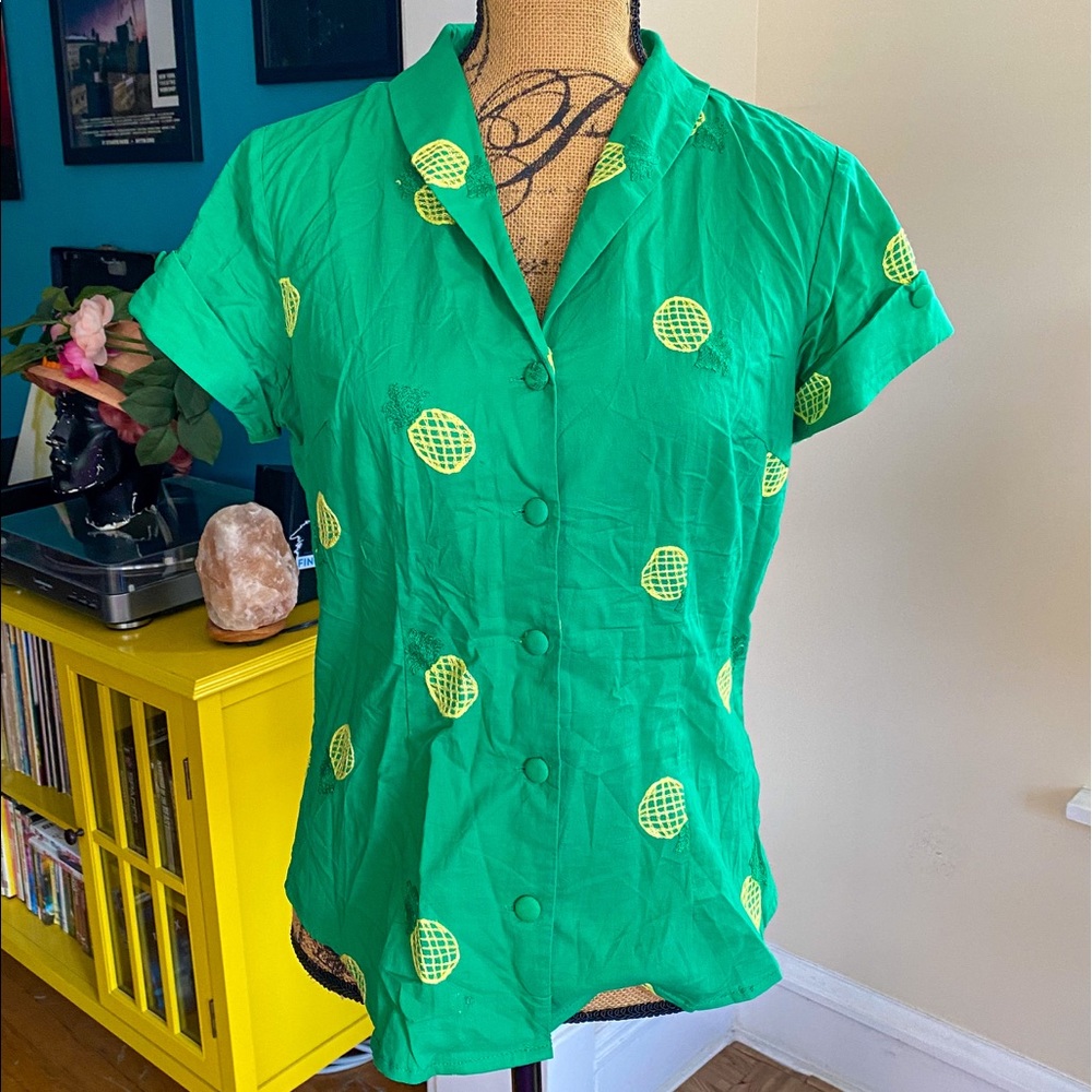 NWOT Voodoo Vixen Pineapple Embroidery Shirt